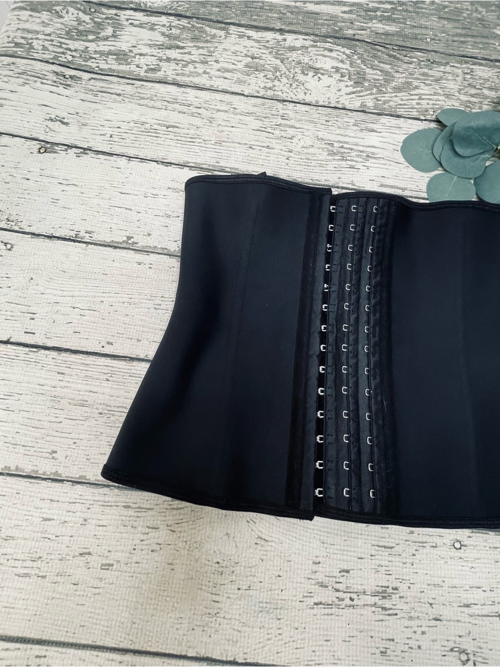 Yianna Classic 3 Hook Steel Boned Waist Trainer - Picture 3 of 7